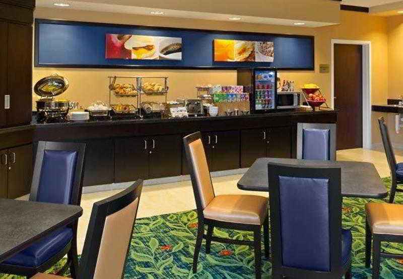 Fairfield Inn & Suites Tacoma Puyallup photo 1