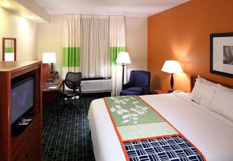 Fairfield Inn And Suites San Francisco San Carlos 1