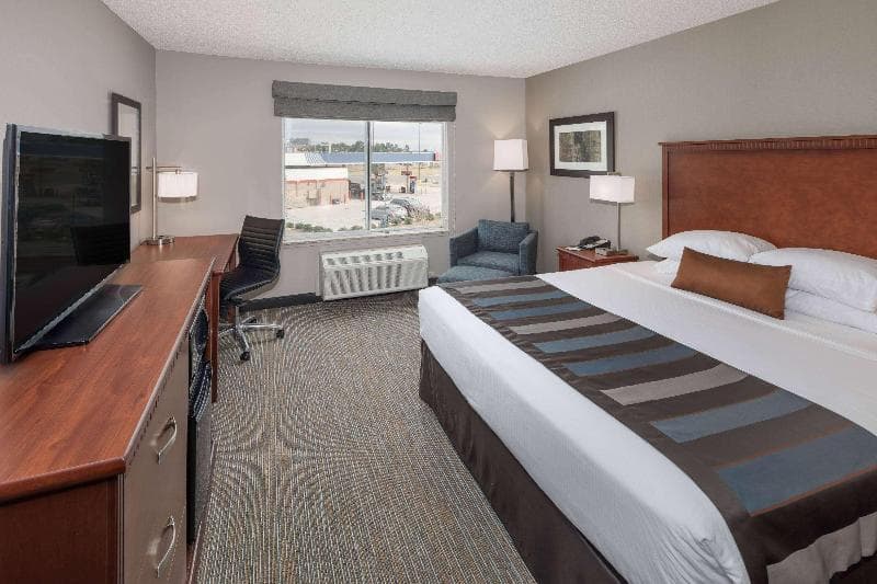 Wingate by Wyndham Shreveport Airport main