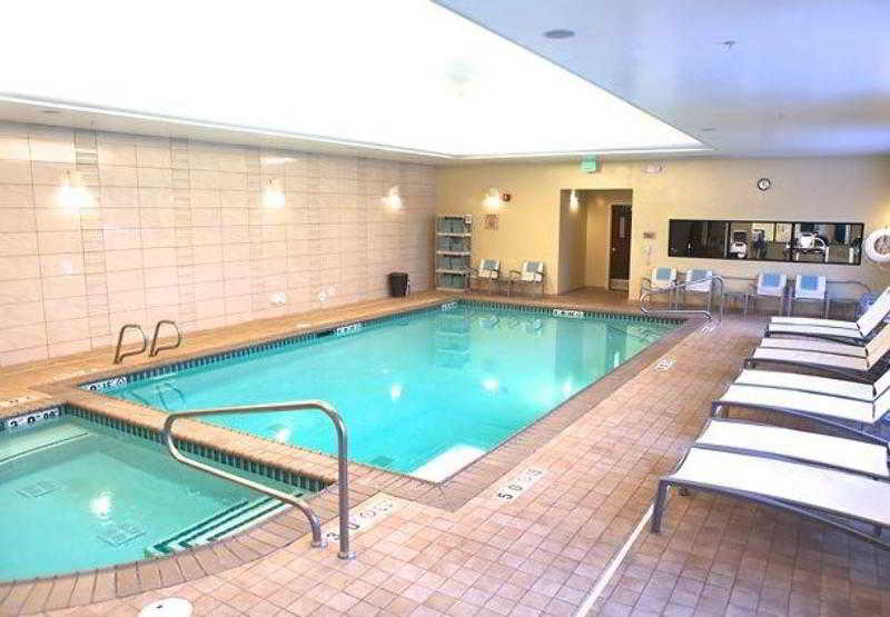Springhill Suites Logan 4