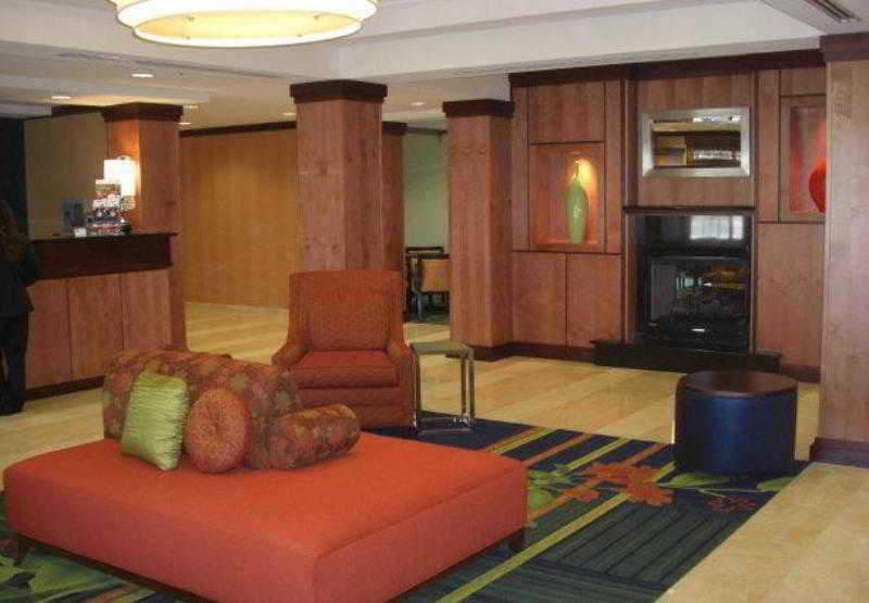 Fairfield Inn & Suites By Marriott Santa Maria 2
