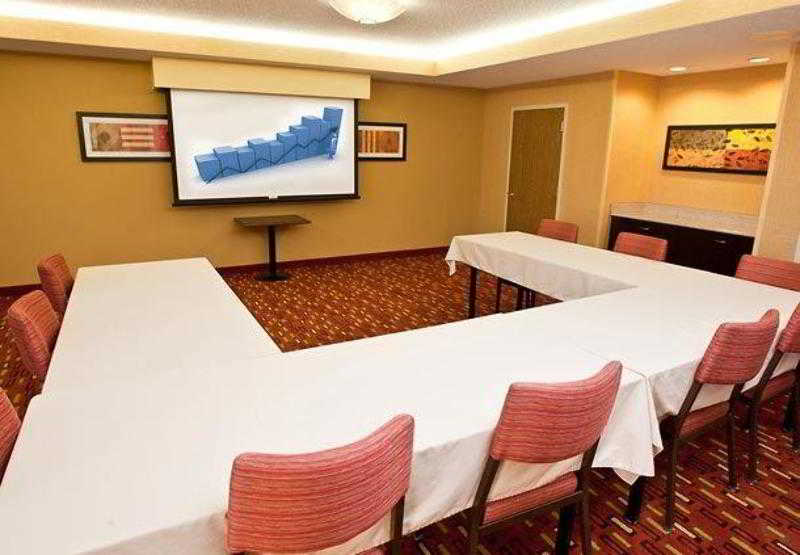 Courtyard By Marriott Springfield photo 1