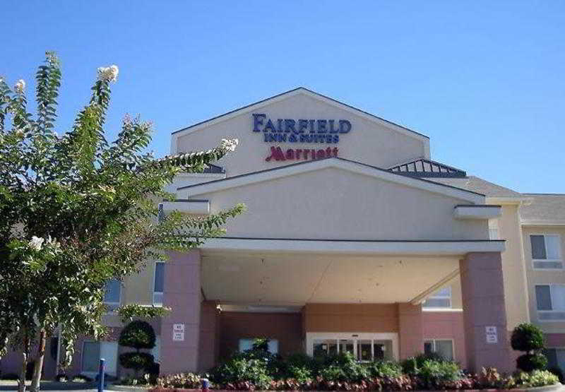 Fairfield Inn & Suites Tifton 3