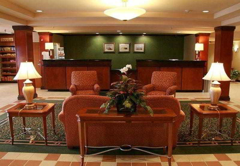 Fairfield Inn And Suites By Marriott Toledo North 5