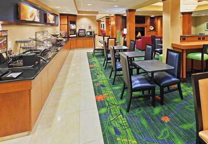 Fairfield Inn & Suites Tulsa Southeast/Crossroads Village 2