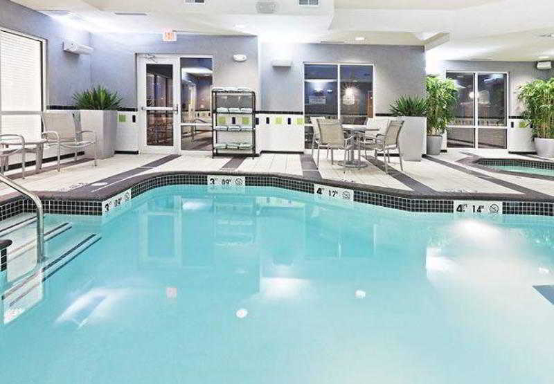 Fairfield Inn & Suites Tulsa Southeast/Crossroads Village 4