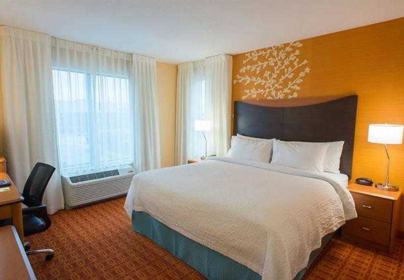 Fairfield Inn & Suites Tulsa Downtown photo 1