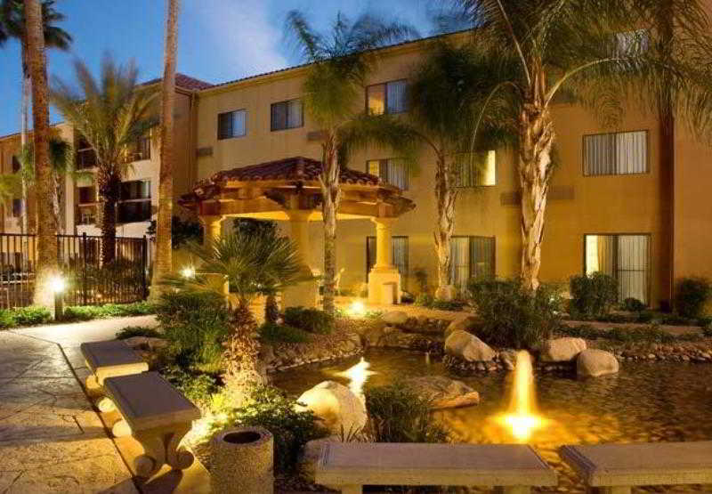 Courtyard Tucson Williams Centre photo 1