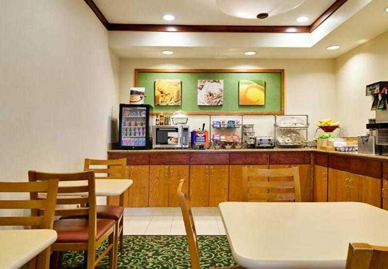 Fairfield Inn & Suites Valparaiso 5