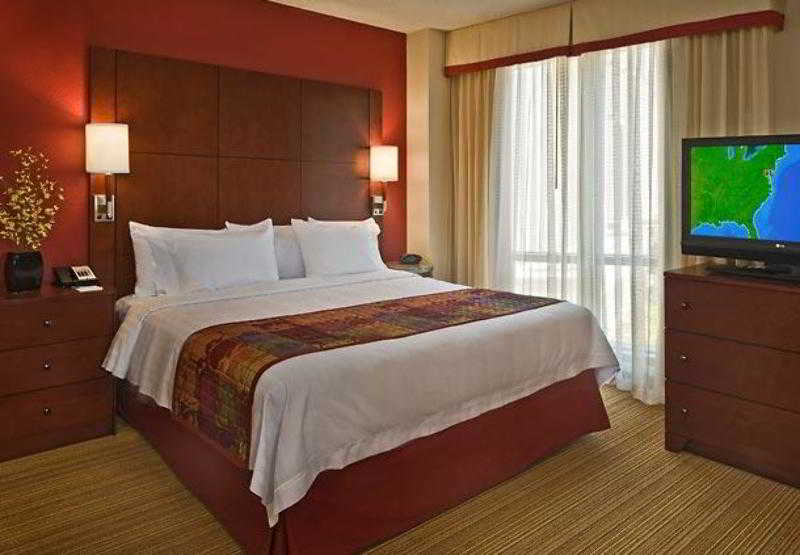 Residence Inn By Marriott Arlington Courthouse 4