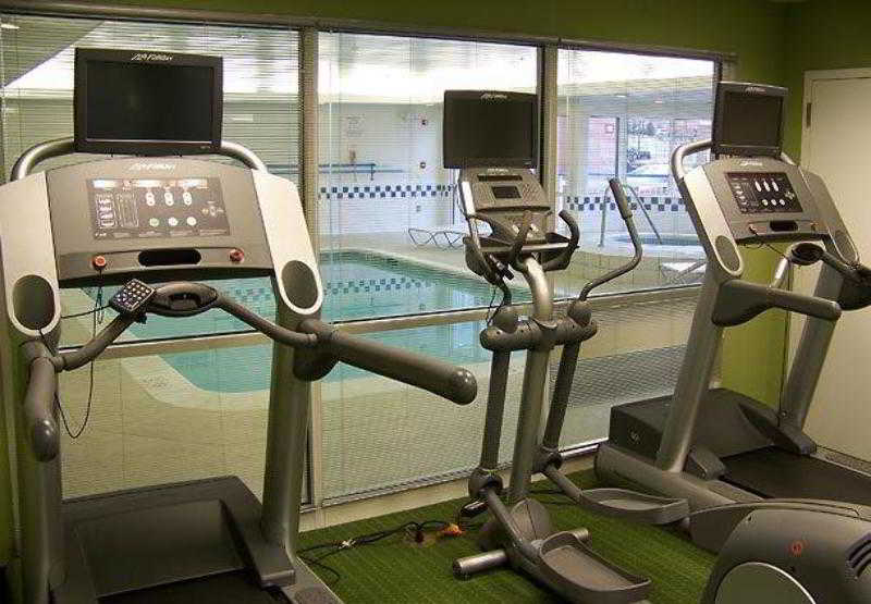 Fairfield Inn & Suites Frederick 3