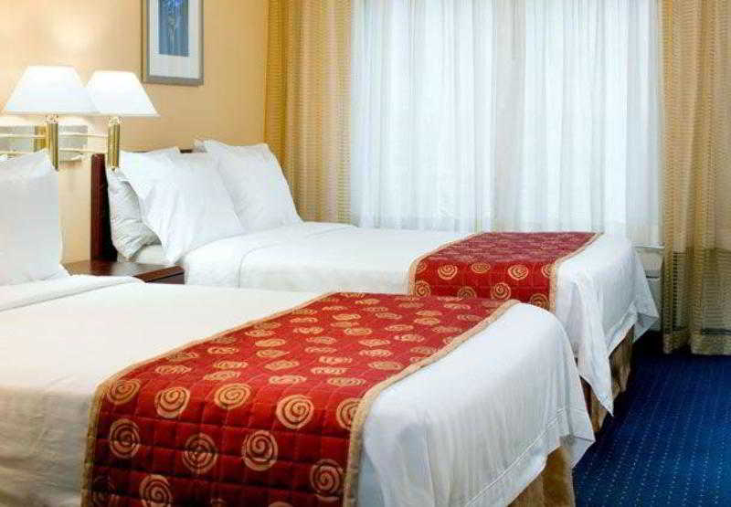 Springhill Suites Gaithersburg 3