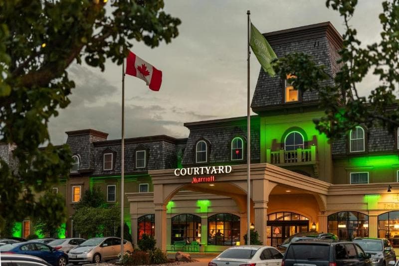 Courtyard Waterloo St. Jacobs 3