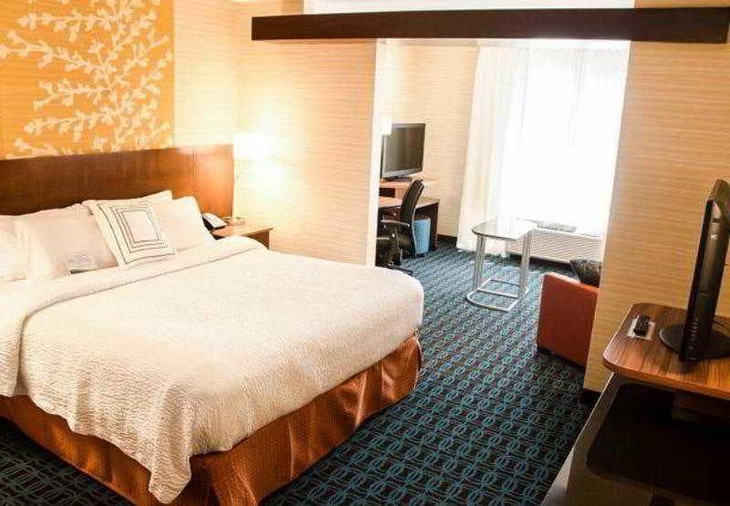 Fairfield Inn & Suites Moncton 4
