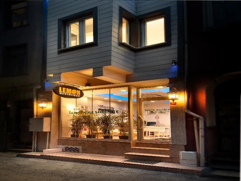 Lemon Residence photo 1
