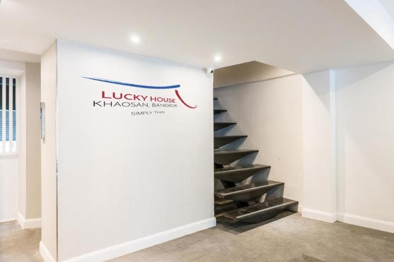 Lucky House 4