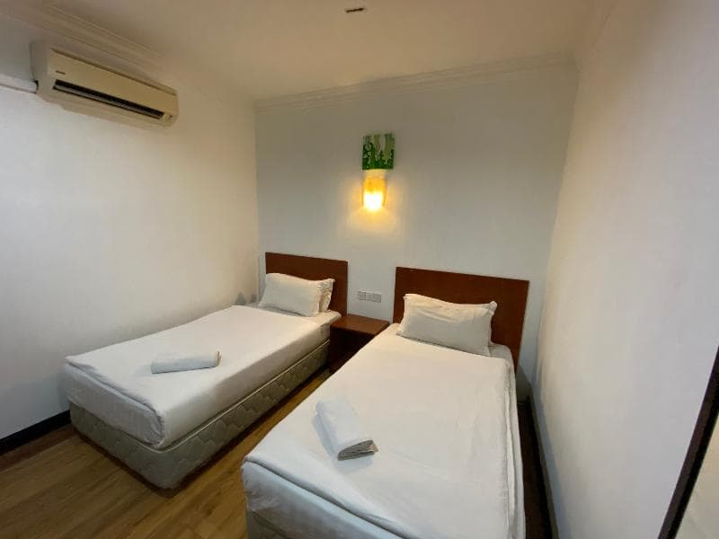 Switz Paradise Hotel By Oyo Rooms 4