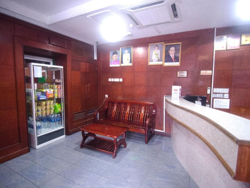 Oyo 991 Mayfair Hotel 3