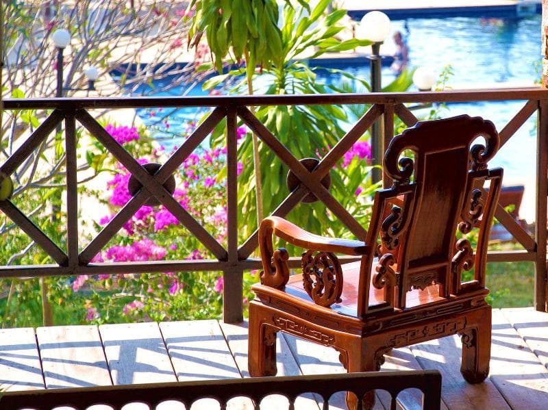 Vanna Hill Resort main