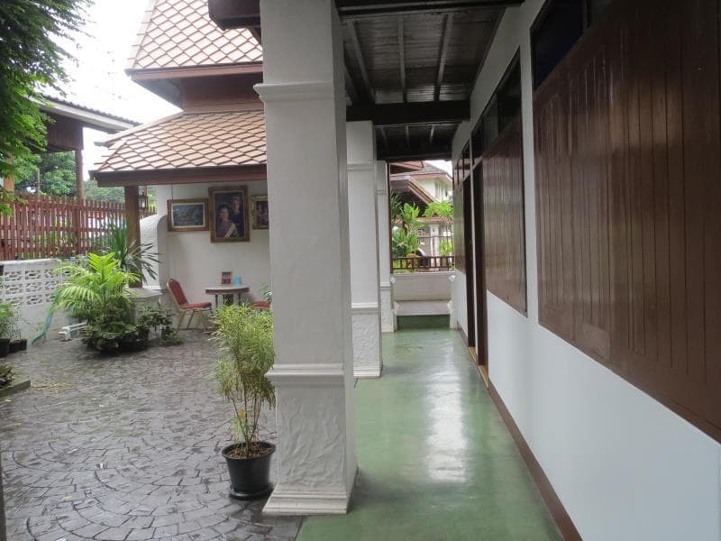 Baanlek Home Stay main