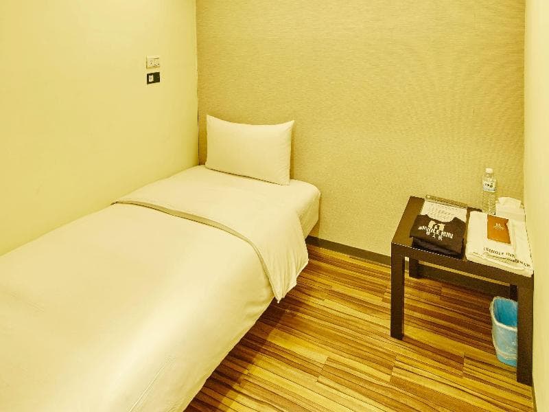 Single Inn Kaohsiung Linsen (Adults Only) main
