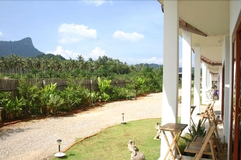 Naga Peak Boutigue Resort 5