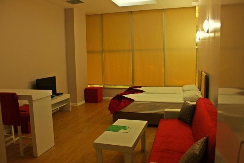 Expoist Hotel 3