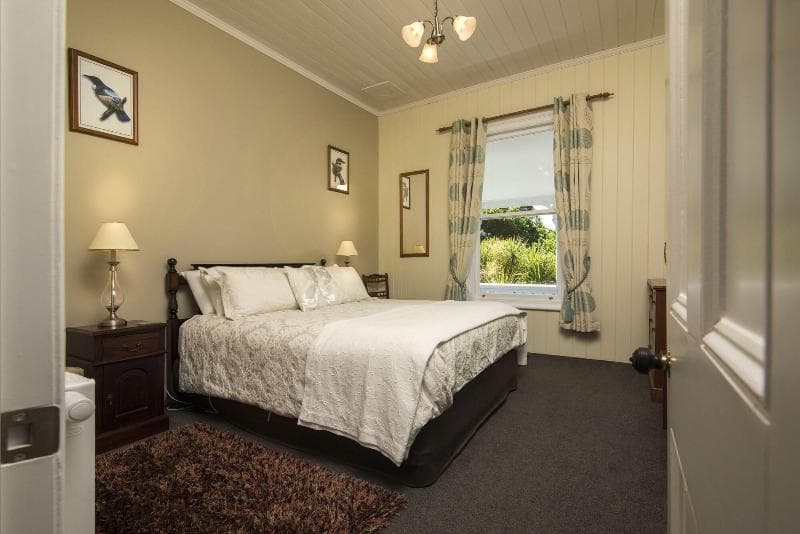 Sennen House Luxury Accommodation 4