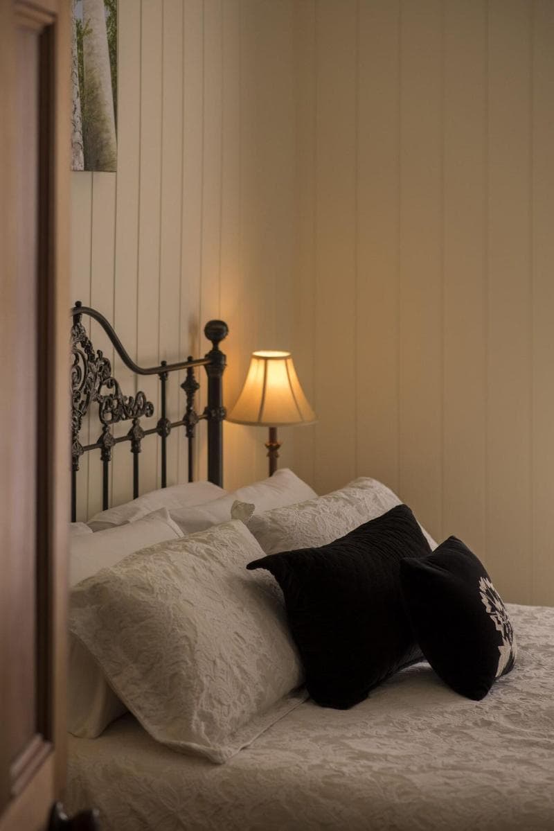 Sennen House Luxury Accommodation 5