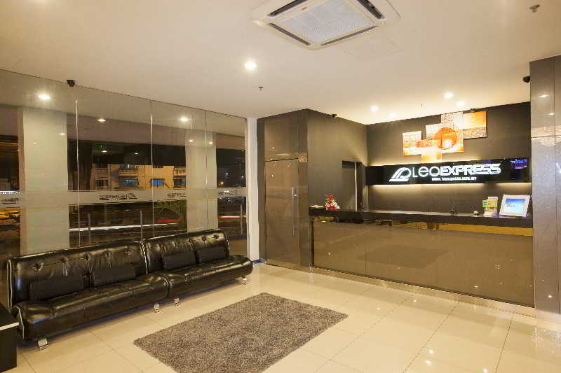 Leo Express Hotel 3