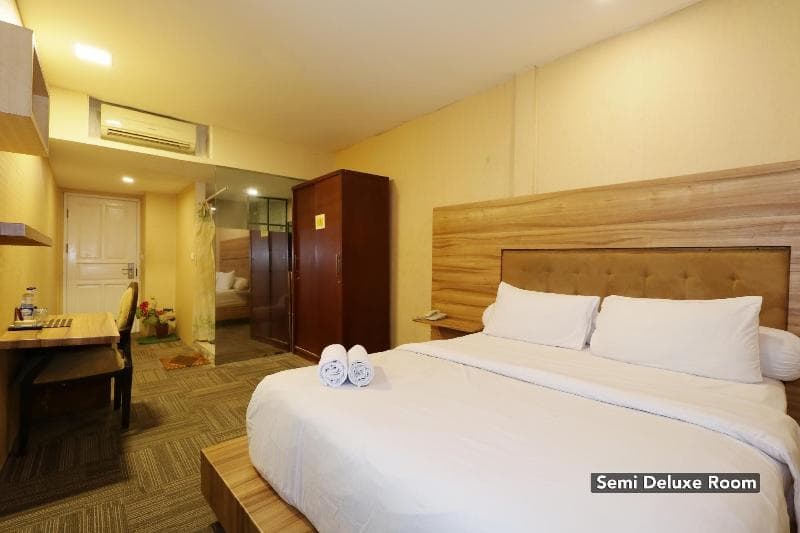 Magnolia Hotel main