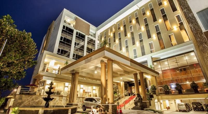 Merapi Merbabu Hotel 3