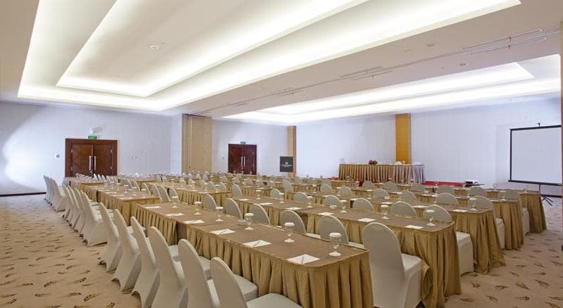 Grand Artos Hotel And Convention 5