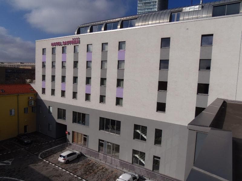 Hotel Saffron photo 1