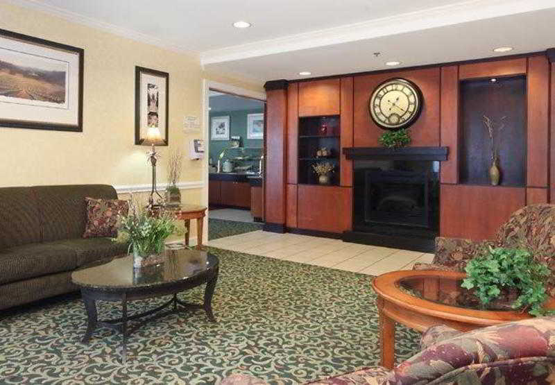 Fairfield Inn & Suites Atlanta Suwanee 3