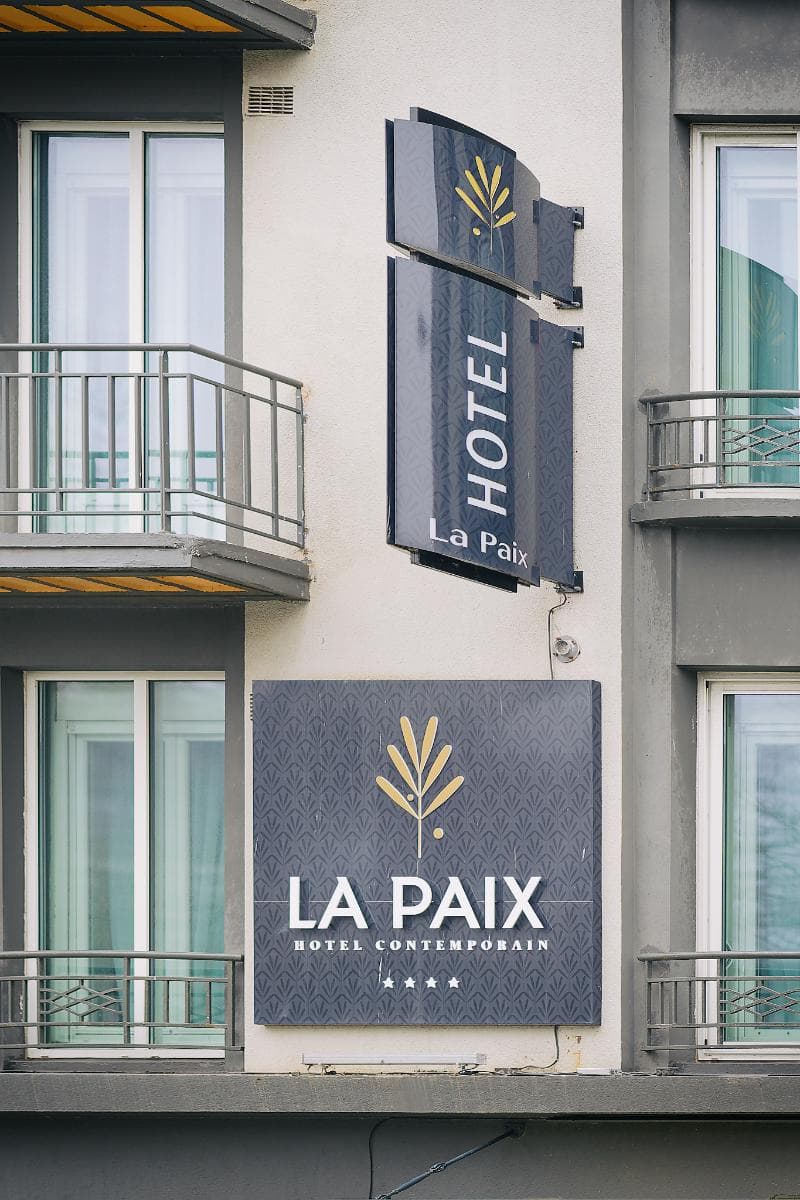 Hotel The Originals Brest Centre La Paix main
