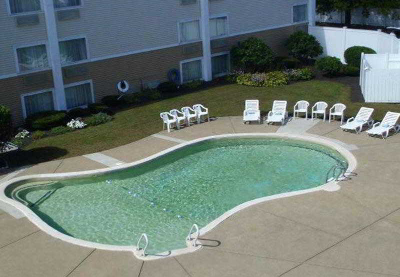 Fairfield Inn Boston Dedham 2
