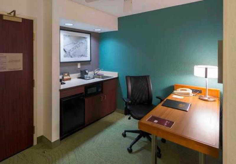 Springhill Suites Chicago Bolingbrook photo 1