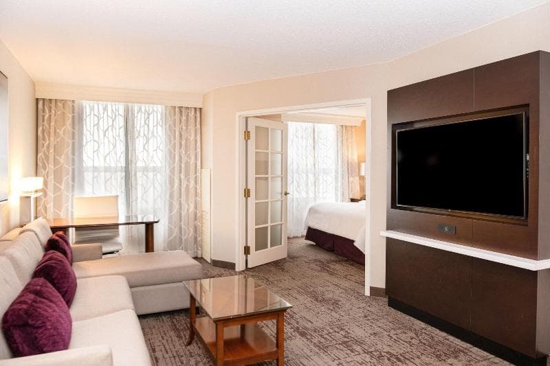 Chicago Marriott Suites Deerfield 3