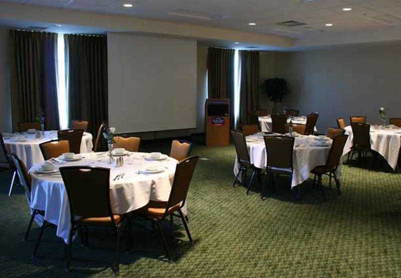 Fairfield Inn & Suites Wausau 5