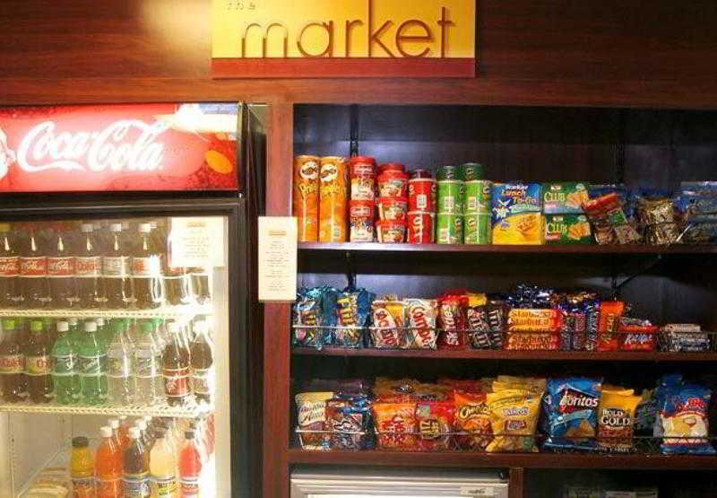Courtyard By Marriott Detroit Utica 5