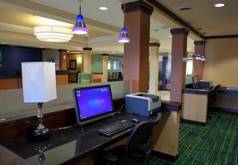 Fairfield Inn & Suites Flint Fenton 3