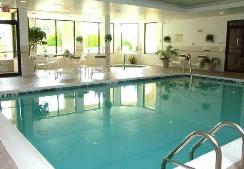 Courtyard By Marriott Norwich 2