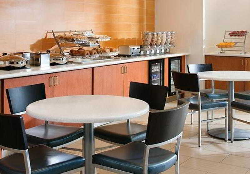 Springhill Suites Ashburn Dulles North 4