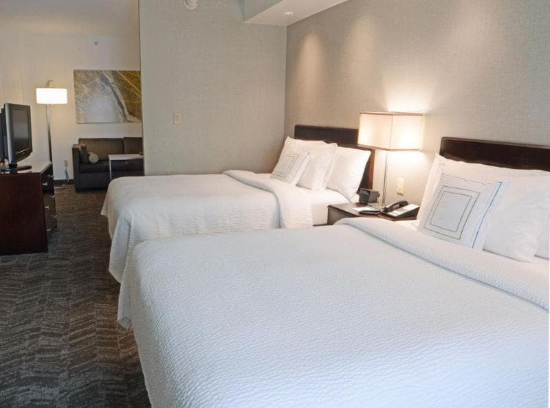 Springhill Suites Dulles Airport 3