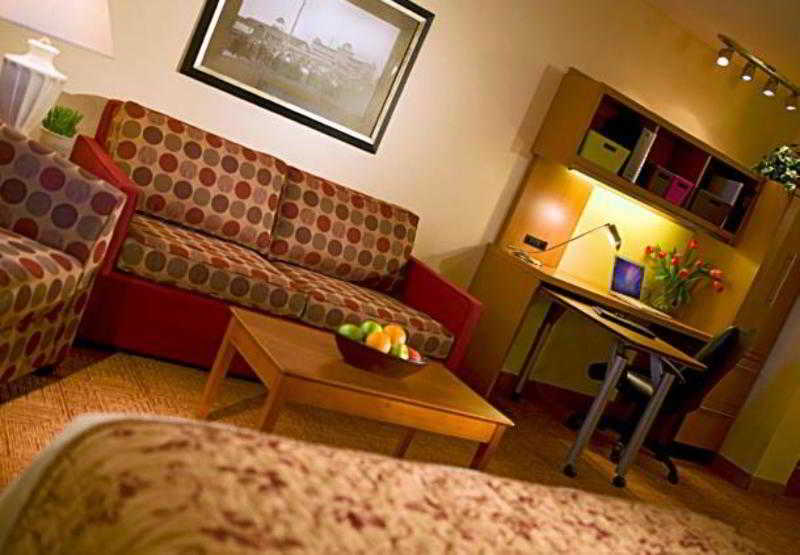 TownePlace Suites Minneapolis West/St. Louis Park photo 1