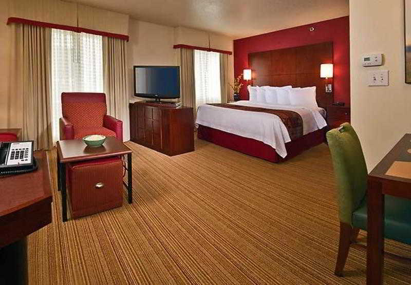 Residence Inn Philadelphia Willow Grove photo 1