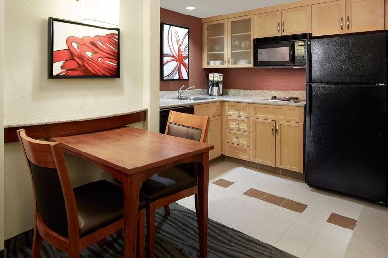 Residence Inn Montreal Airport 5