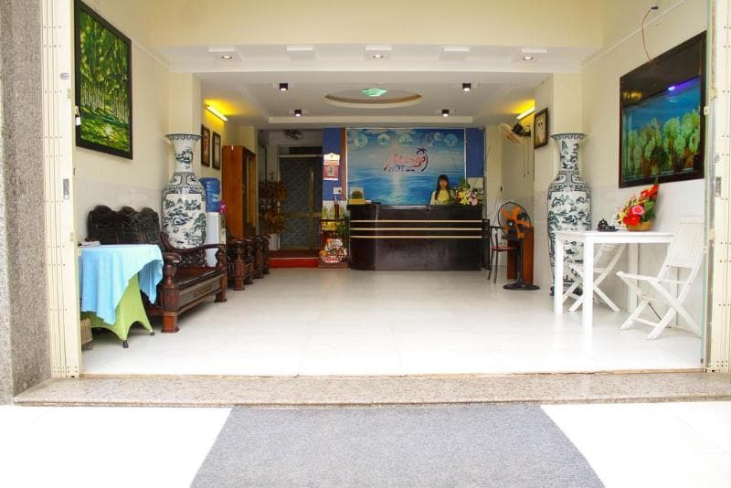 Mango Hotel 5