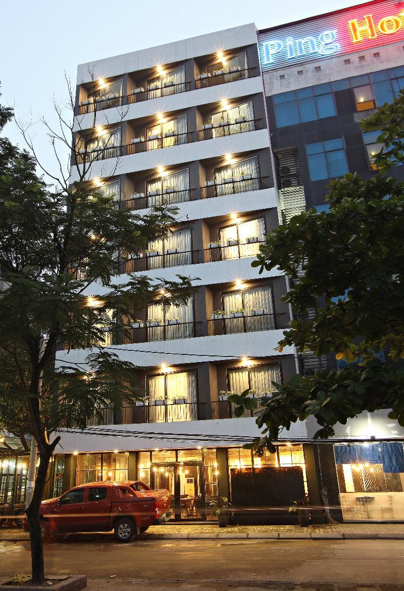 Ping Hotel main